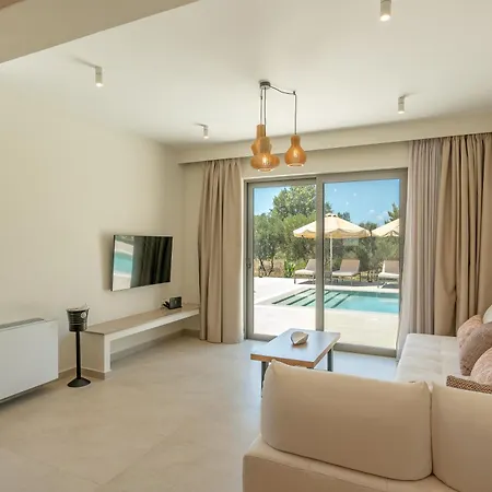 Erato - Elysian Kefalonia , 2 Min Walk From The & Brand New 2024 Villa