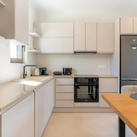 Vila Erato - Elysian Kefalonia , 2 Min Walk From The & Brand New 2024